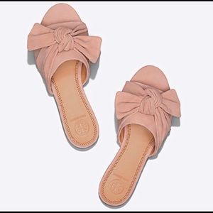 Tory Burch🌸 Annabelle Suede Bow Slides